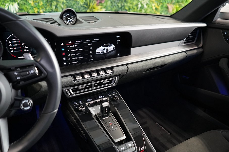 Porsche 911 992 Carrera GTS