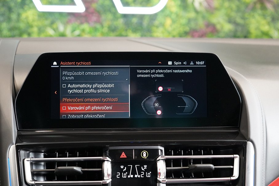 BMW Řada 8 840d xDrive