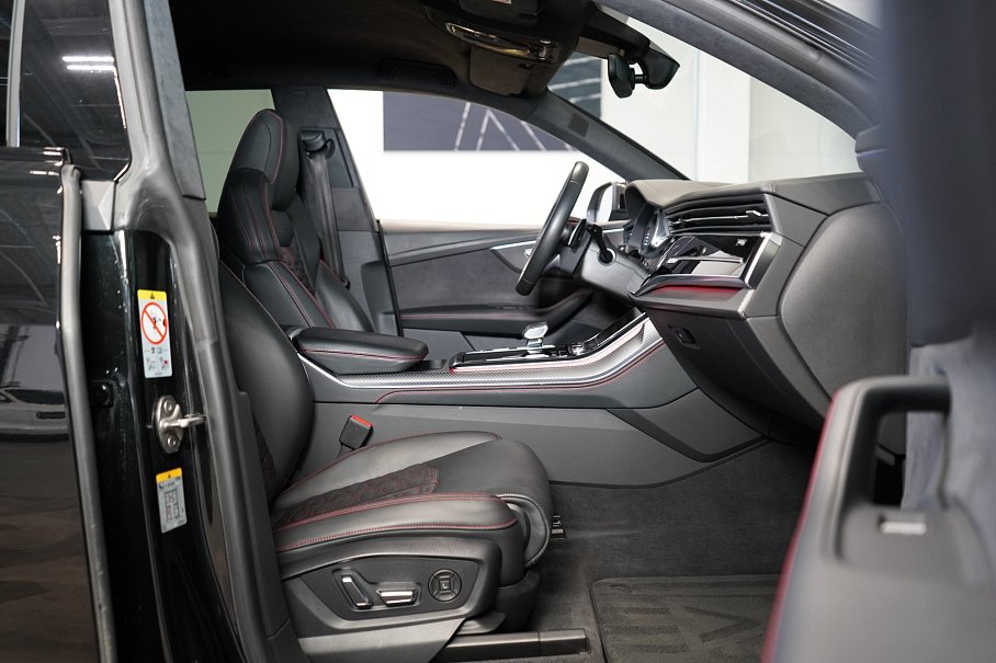 Audi RS Q8 TFSI quattro