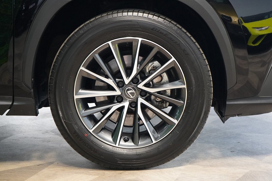 Lexus NX 350h FWD Comfort Top