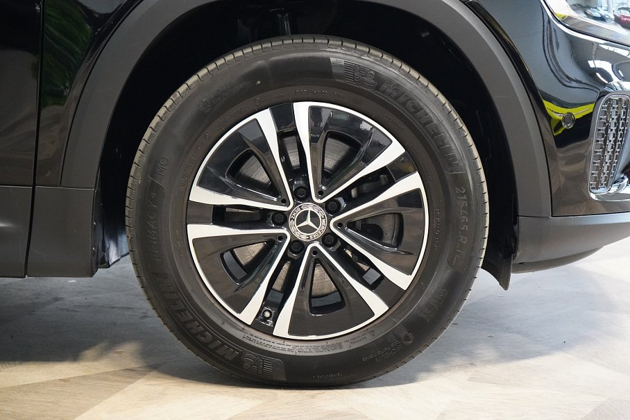 Mercedes-Benz GLB 200d 4Matic