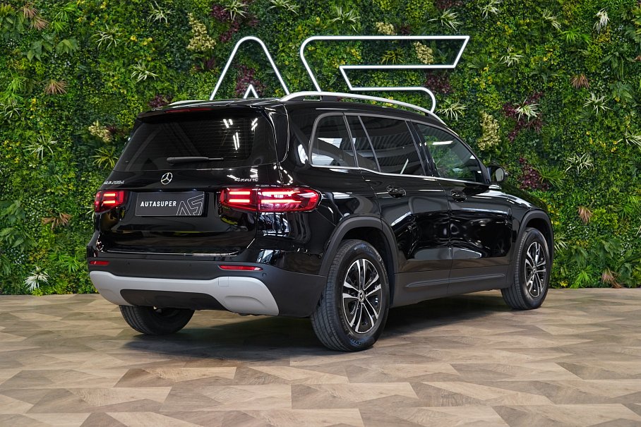 Mercedes-Benz GLB 200d 4Matic