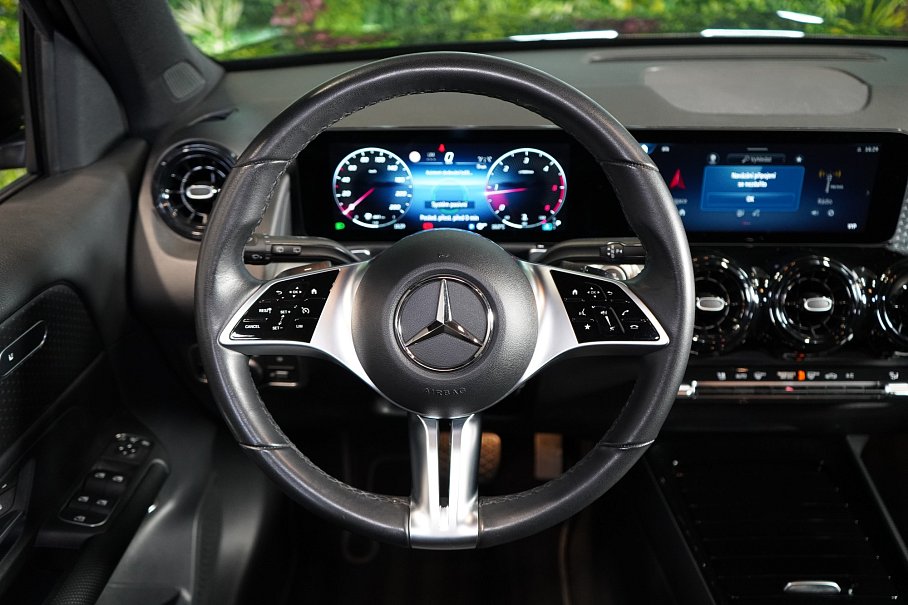 Mercedes-Benz GLB 200d 4Matic