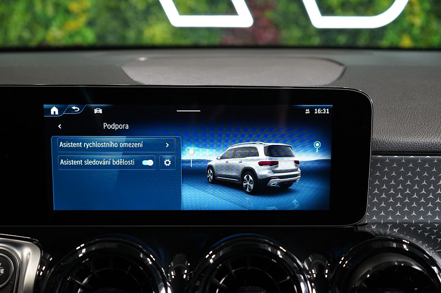 Mercedes-Benz GLB 200d 4Matic