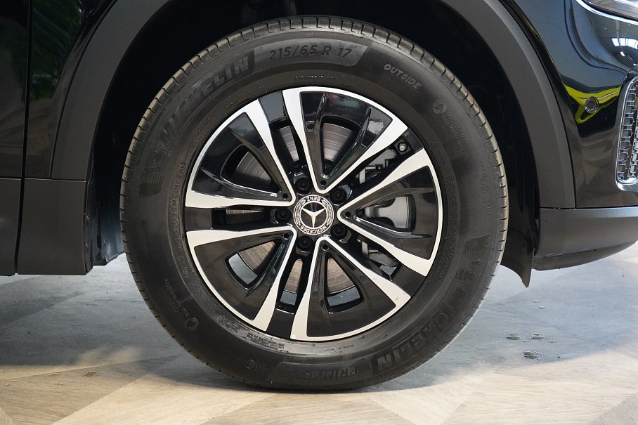 Mercedes-Benz GLB 200d 4Matic