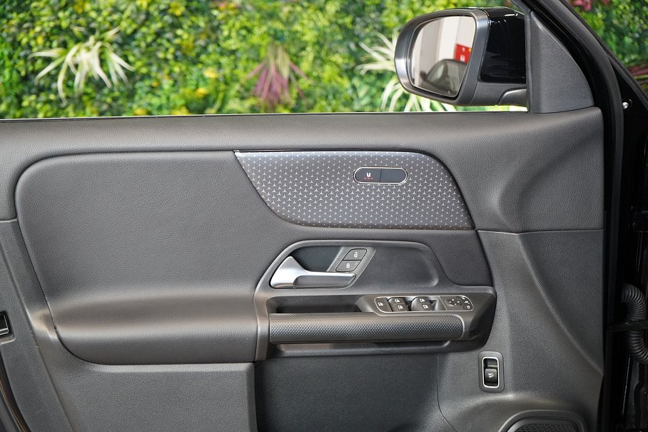 Mercedes-Benz GLB 200d 4Matic