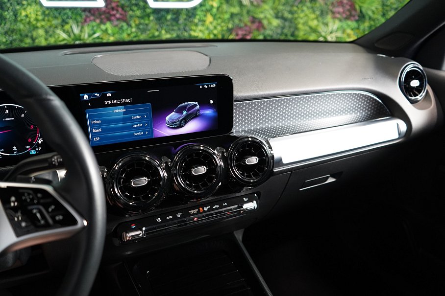 Mercedes-Benz GLB 200d 4Matic