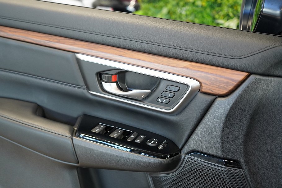 Honda CR-V 2.0i-MMD HEV AWD