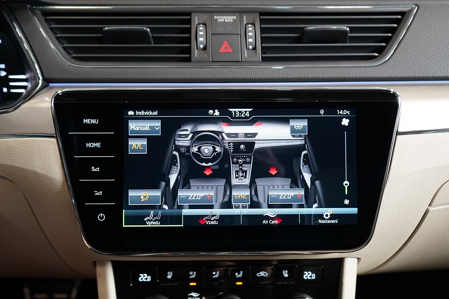 Škoda Superb 2.0 TSI Laurin & Klement