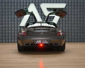 Mercedes-Benz SLS AMG