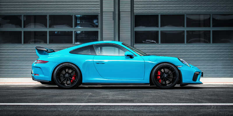 Porsche 911 je nejlepší sporťák na světě. Sami uvidíte…