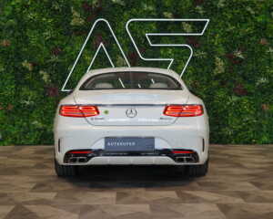 Mercedes-Benz Třída S