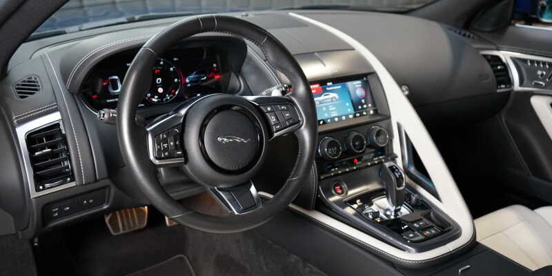 Jaguar F-Type