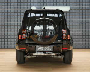 Land Rover Defender V8