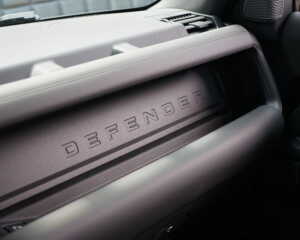 Land Rover Defender V8