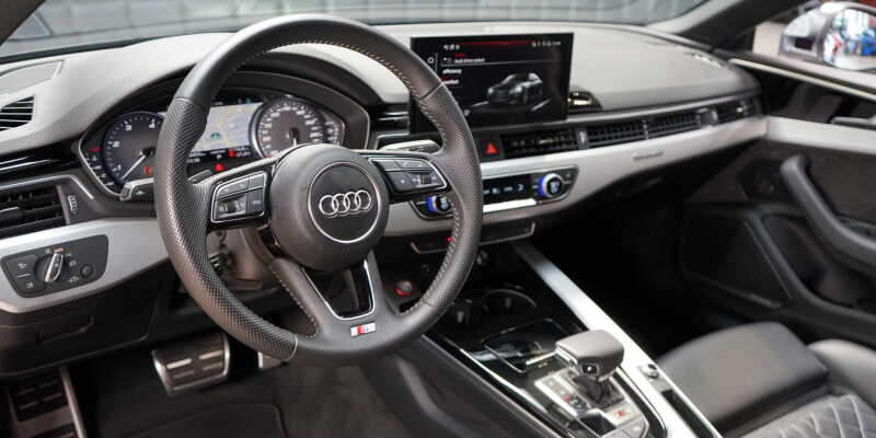 Audi S5
