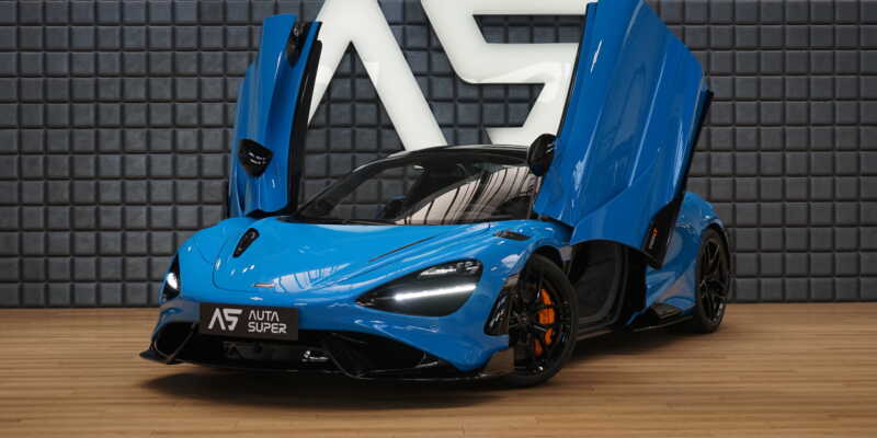 McLaren 765LT
