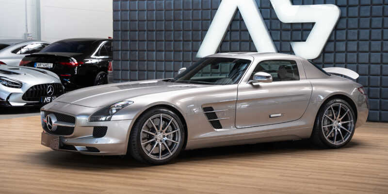 Mercedes-Benz SLS AMG – Auto ze zlaté éry supersportů