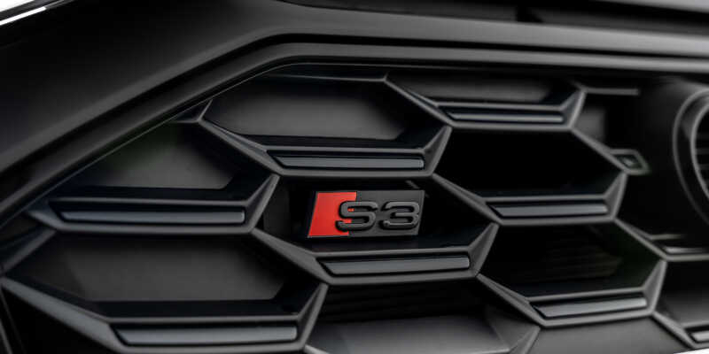 Audi S3 je prémiový hot hatch s pohonem všech kol