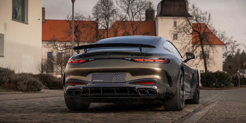 Mercedes-AMG GT C192 patří mezi nejlepší sportovní GT světa