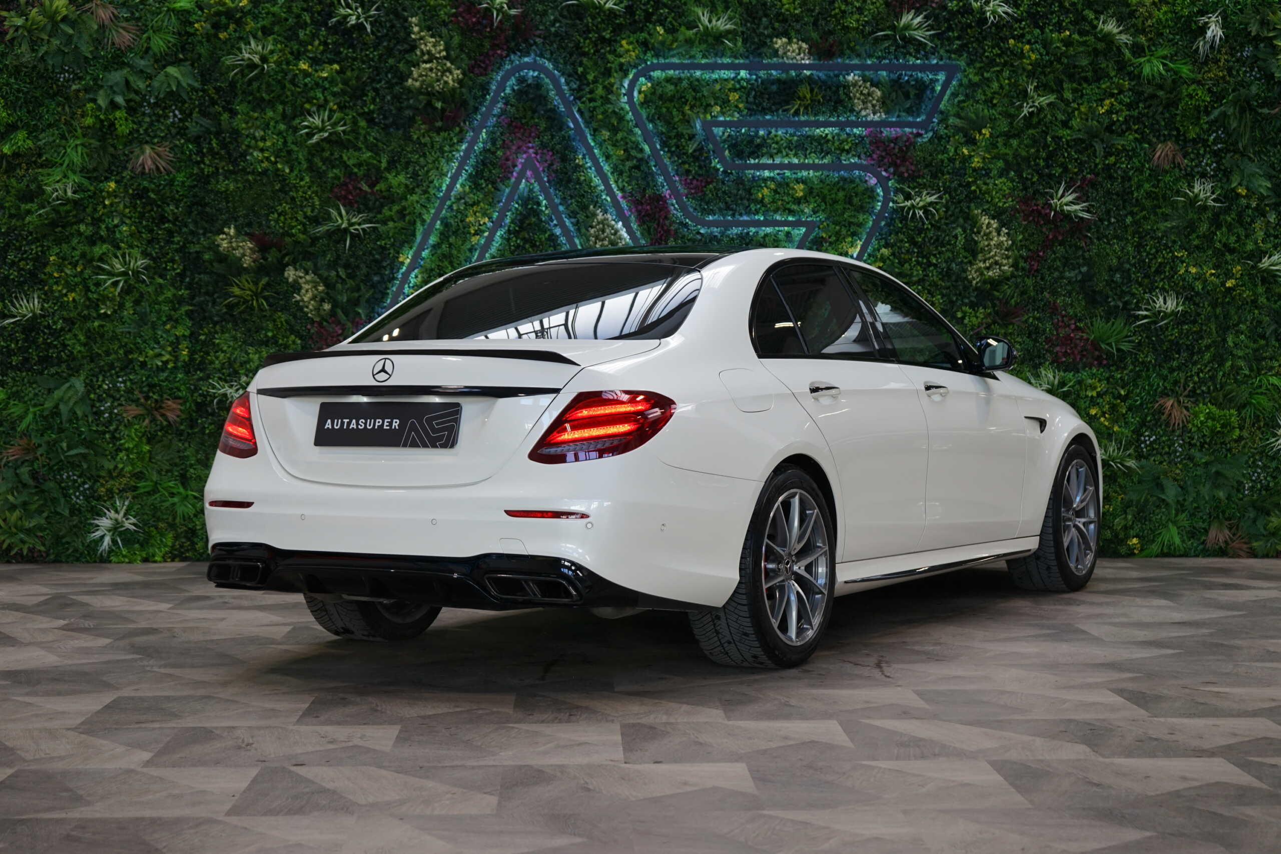 Mercedes-Benz Třída E