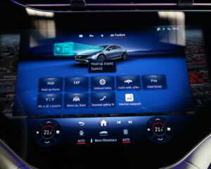 Mercedes-Benz EQS